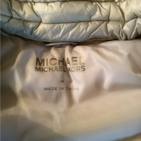 MICHAEL Michael Kors Down Puffer Hooded Jacket - Picture 4 of 5